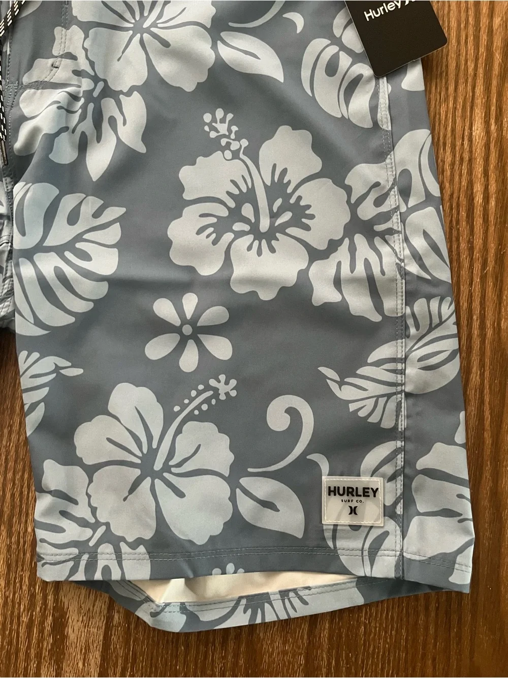Hurley Mens Blue Hibiscus Board Shorts size 36